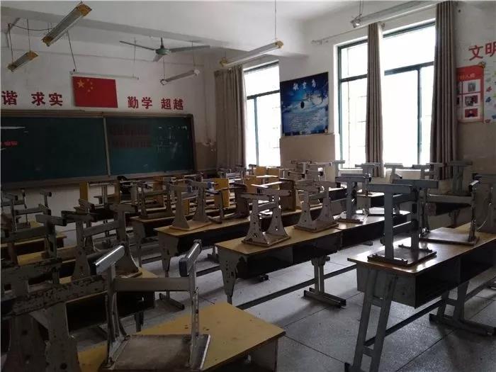 龙岩市教言科学研究院附属小学(图1)