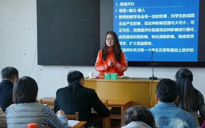 开展信息教育竞赛，频出学科试炼奇招，看包头六中UCN智慧教室正确打开方式(图5)